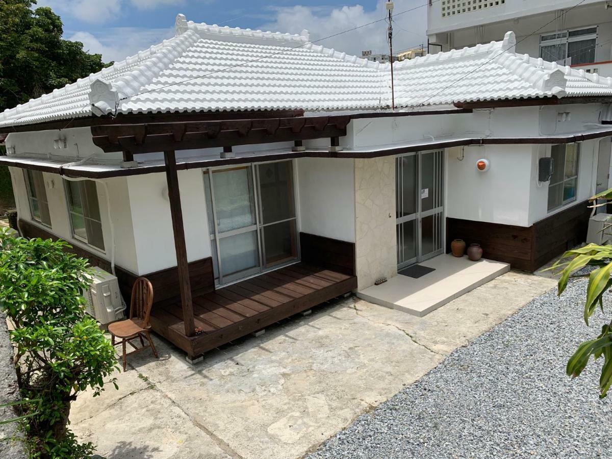 Condominium Wafu Tei Okinawa City Eksteriør bilde